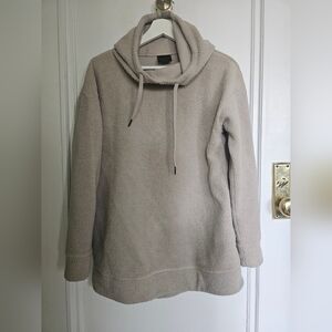 Zip up sweater with hood and pilled hoodie